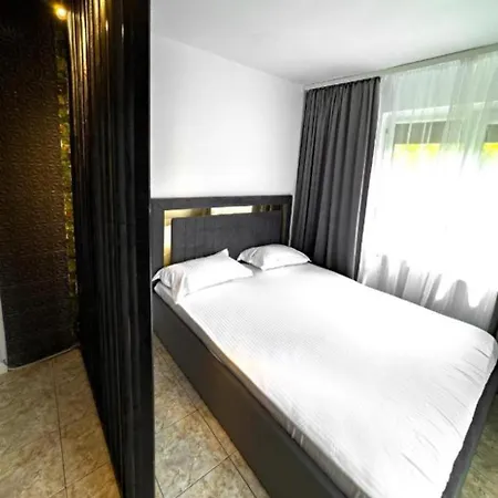 Aparthotel Azzure Constanta