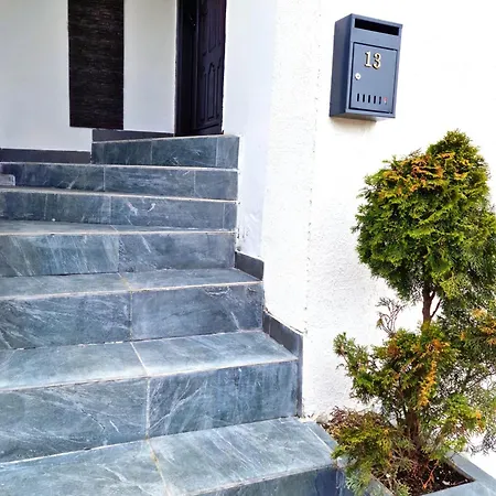 Azzure Aparthotel Constanta