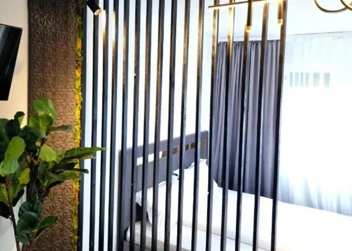 Azzure Apart-hotel 3*