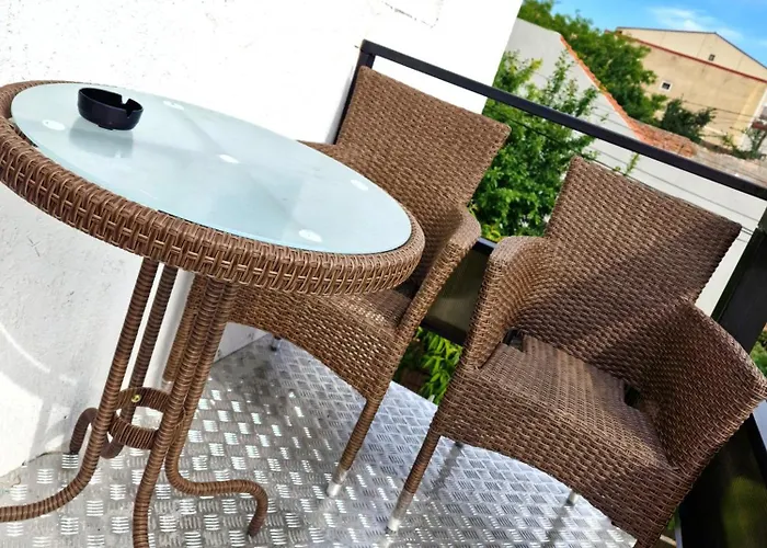 Azzure Apart-hotel Constança