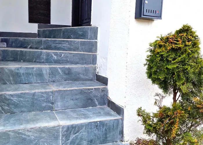 Azzure מלון דירות קונסטנצה